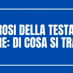 Testo bianco su sfondo blu: "NECROSI DELLA TESTA DEL FEMORE: DI COSA SI TRATTA?".