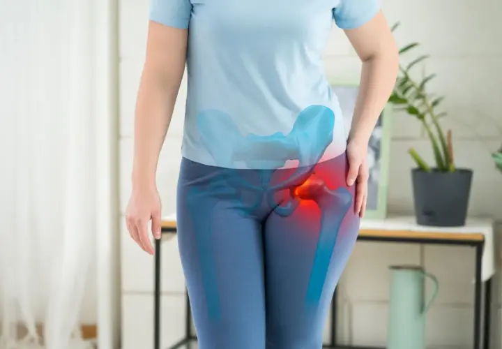 Persona con evidenziata l'area dell'anca, con un'area rossa che indica dolore. Il **faber test anca** potrebbe essere utilizzato per valutare questa condizione.