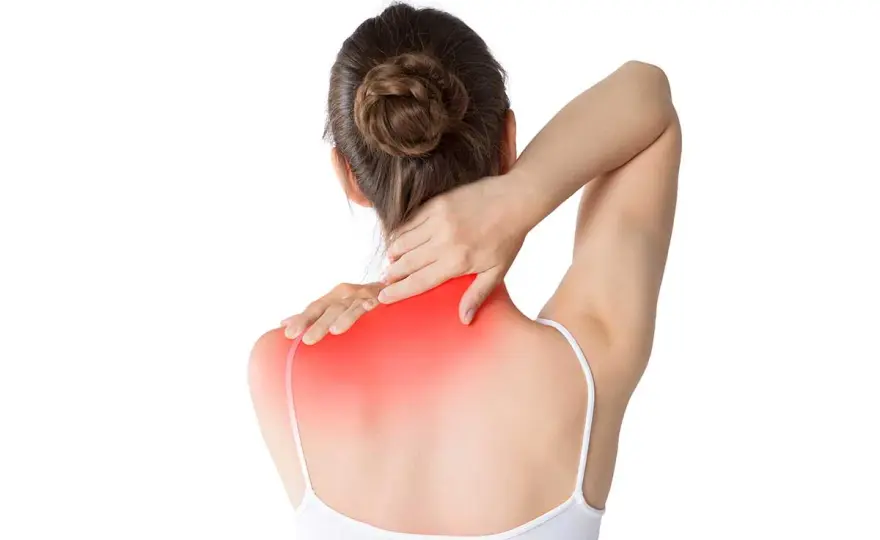 Torcicollo improvviso, cosa fare per sciogliere il collo