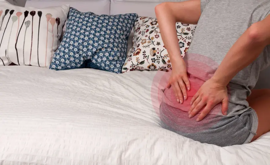 Colpo della strega, come alzarsi dal letto senza peggiorare il dolore